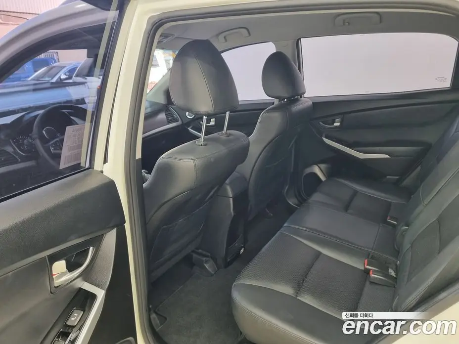 SsangYong Korando 2014 2.0 автомат (гидро), фото 18 SsangYong Korando 2014 2.0 автомат (гидро), фото 18