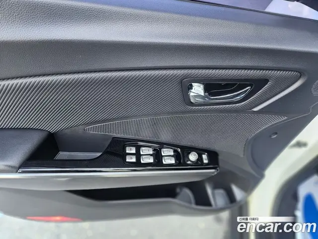 SsangYong TIBOLI 2017 1.6 автомат (гидро), миниатюра 11