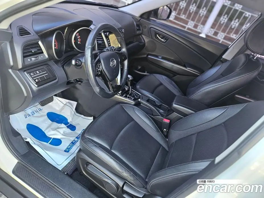 SsangYong TIBOLI 2017 1.6 автомат (гидро), фото 10