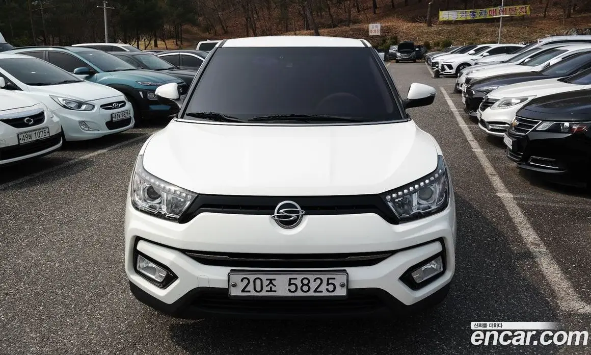 SsangYong TIBOLI 2018 1.6 автомат (гидро), фото 2 SsangYong TIBOLI 2018 1.6 автомат (гидро), фото 2