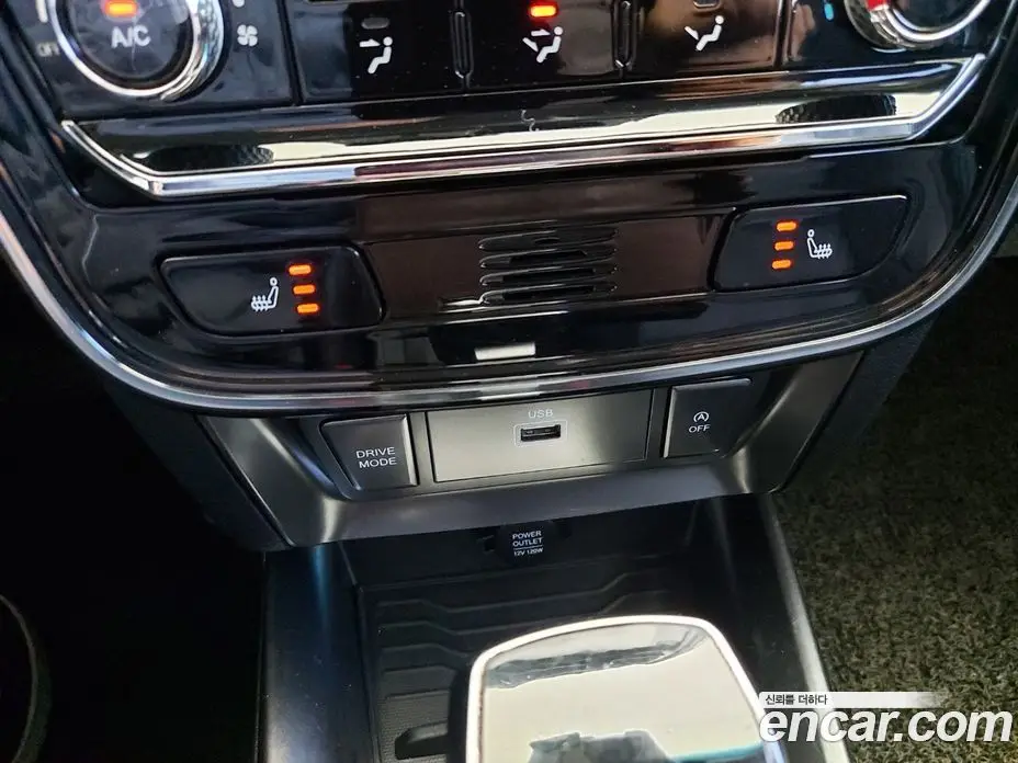 SsangYong TIBOLI 2020 1.5 автомат (гидро), фото 17 SsangYong TIBOLI 2020 1.5 автомат (гидро), фото 17