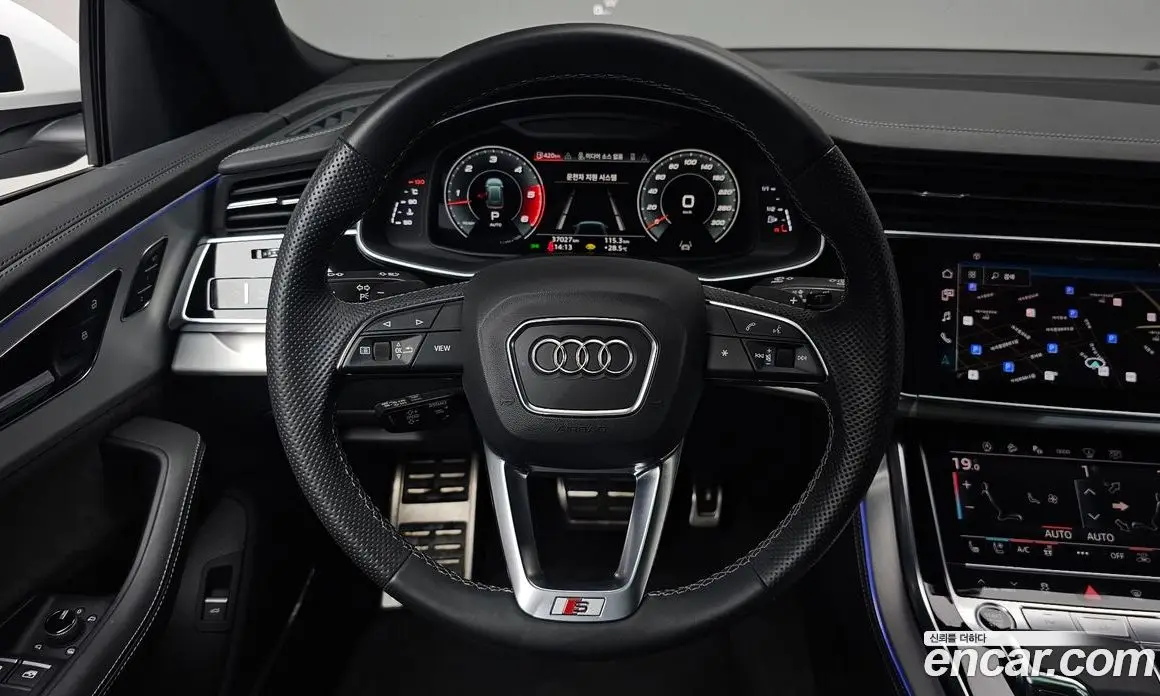 Audi Q8 2021 3.0 автомат (гидро), фото 18 Audi Q8 2021 3.0 автомат (гидро), фото 18