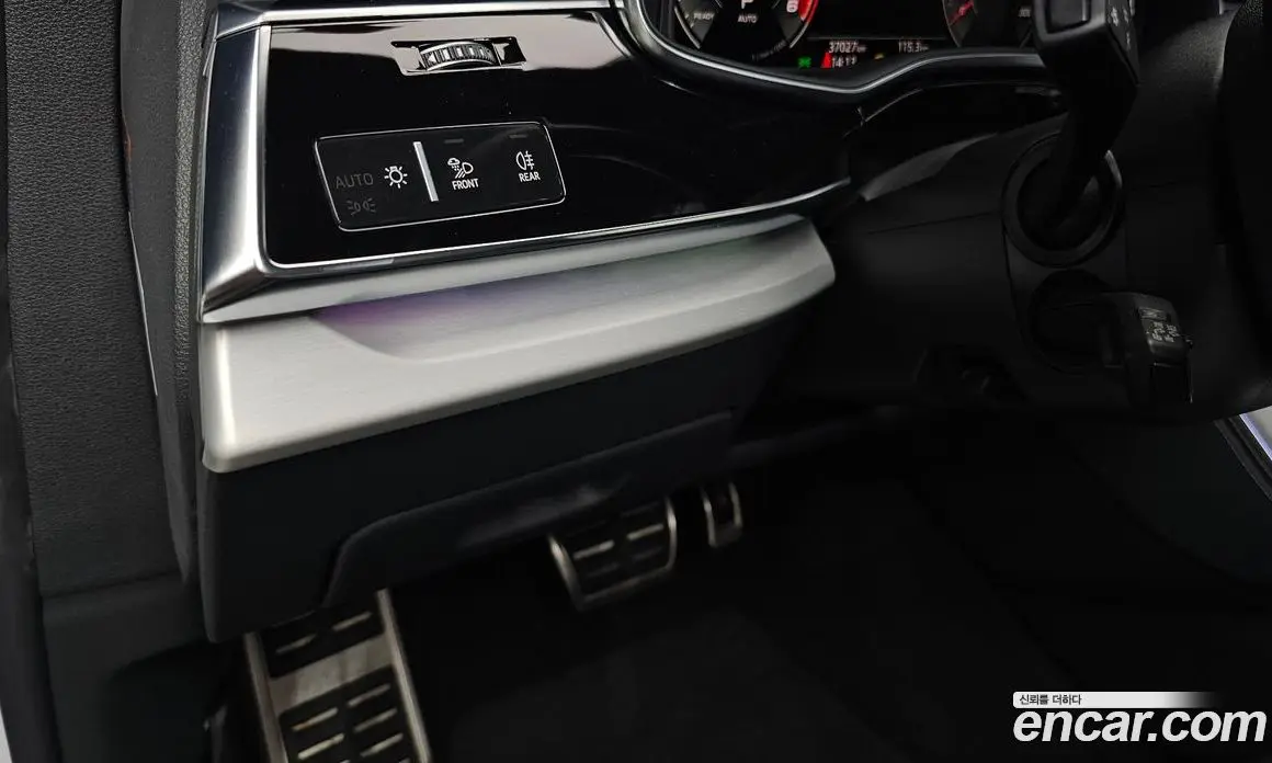 Audi Q8 2021 3.0 автомат (гидро), фото 31 Audi Q8 2021 3.0 автомат (гидро), фото 31