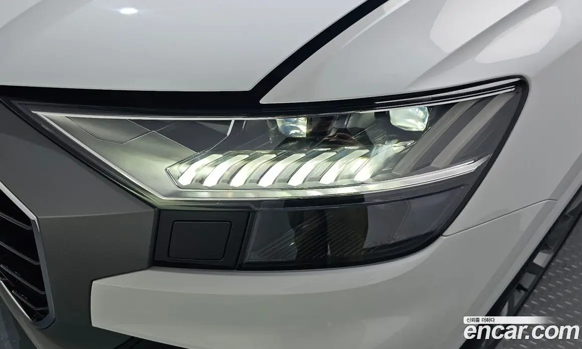 Audi Q8 2021 3.0 автомат (гидро), фото 7 Audi Q8 2021 3.0 автомат (гидро), фото 7