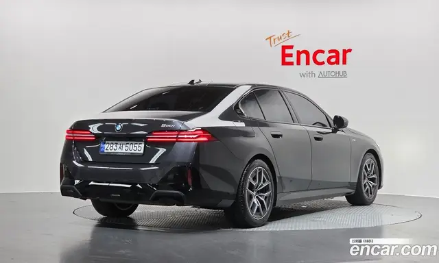BMW 5 серия 2023 2.0 автомат (гидро), миниатюра 1 BMW 5 серия 2023 2.0 автомат (гидро), миниатюра 1