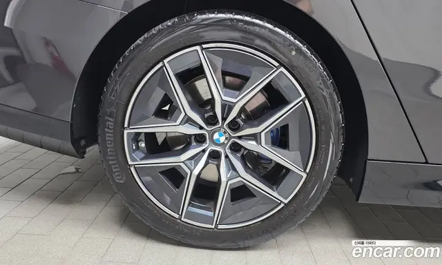 BMW 5 серия 2023 2.0 автомат (гидро), миниатюра 4 BMW 5 серия 2023 2.0 автомат (гидро), миниатюра 4