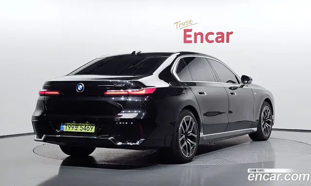 BMW 7 серия 2025 3.0 автомат (гидро), миниатюра 2