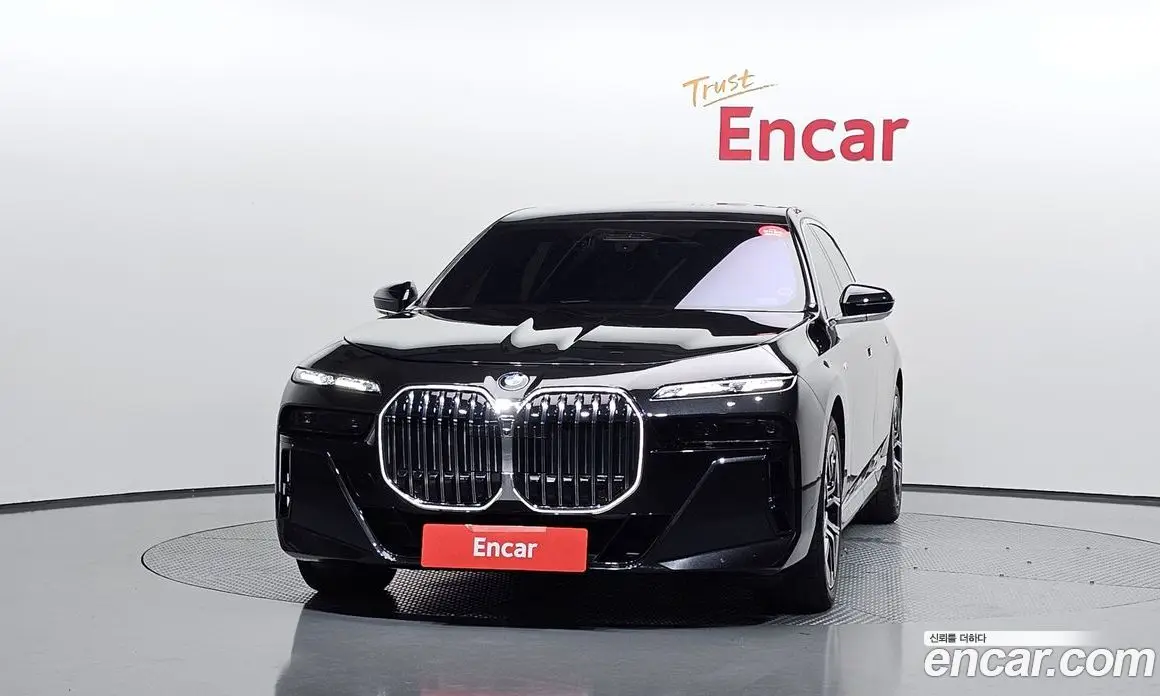 BMW 7 серия 2025 3.0 автомат (гидро), фото 3