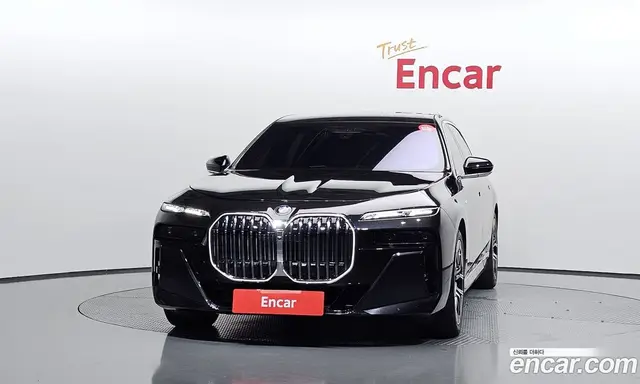 BMW 7 серия 2025 3.0 автомат (гидро), миниатюра 3