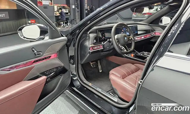 BMW 7 серия 2025 3.0 автомат (гидро), миниатюра 10