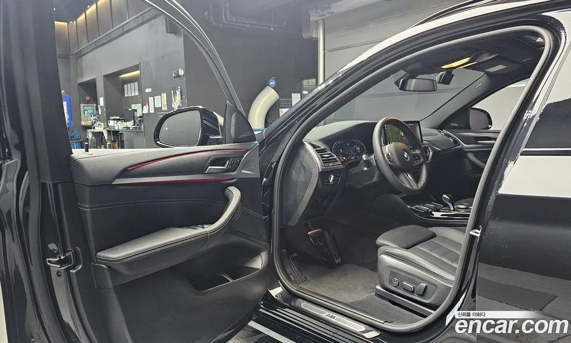 BMW X4 2025 2.0 автомат (гидро), фото 13 BMW X4 2025 2.0 автомат (гидро), фото 13
