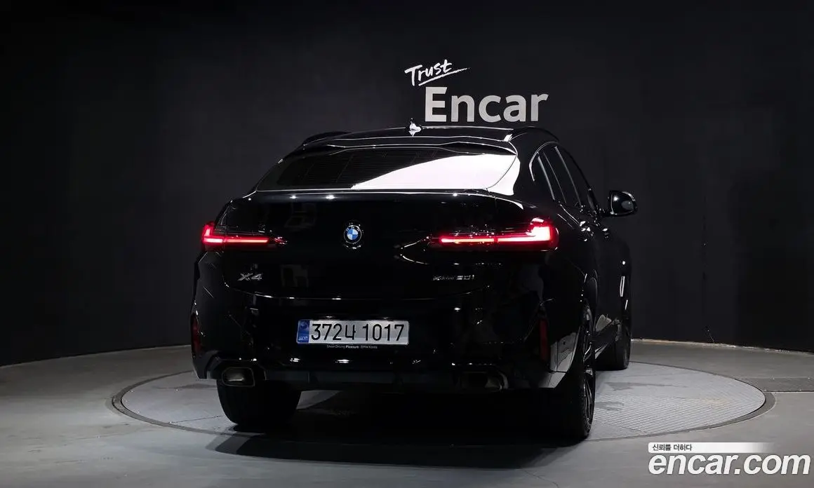 BMW X4 2025 2.0 автомат (гидро), фото 4 BMW X4 2025 2.0 автомат (гидро), фото 4