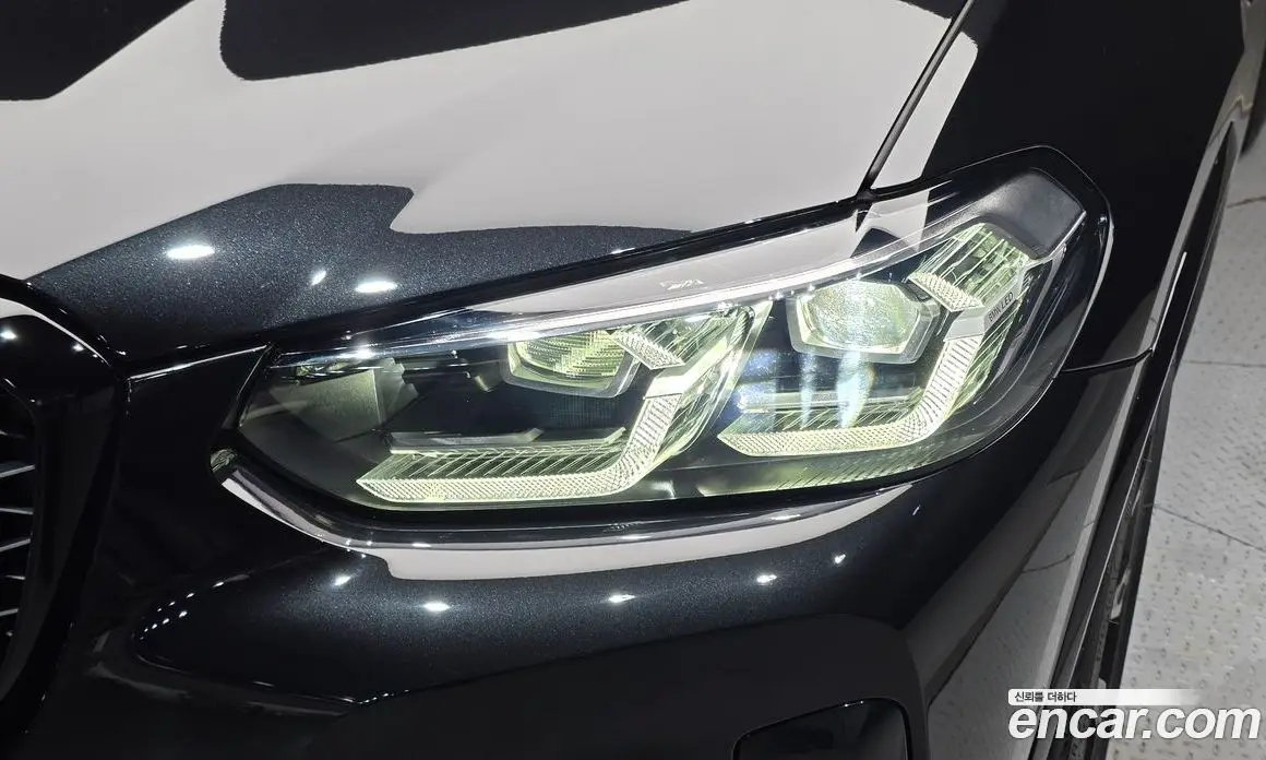 BMW X4 2025 2.0 автомат (гидро), фото 8 BMW X4 2025 2.0 автомат (гидро), фото 8