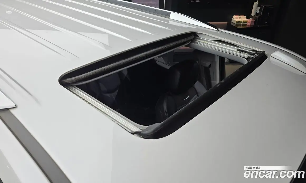 Cadillac Escalade 2018 6.2 автомат (гидро), фото 17 Cadillac Escalade 2018 6.2 автомат (гидро), фото 17
