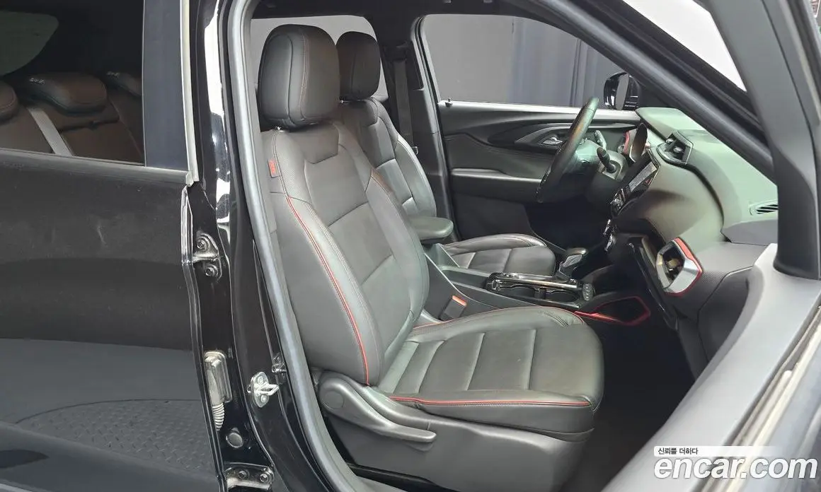 Chevrolet TrailBlazer 2022 1.3 автомат (гидро), фото 17 Chevrolet TrailBlazer 2022 1.3 автомат (гидро), фото 17