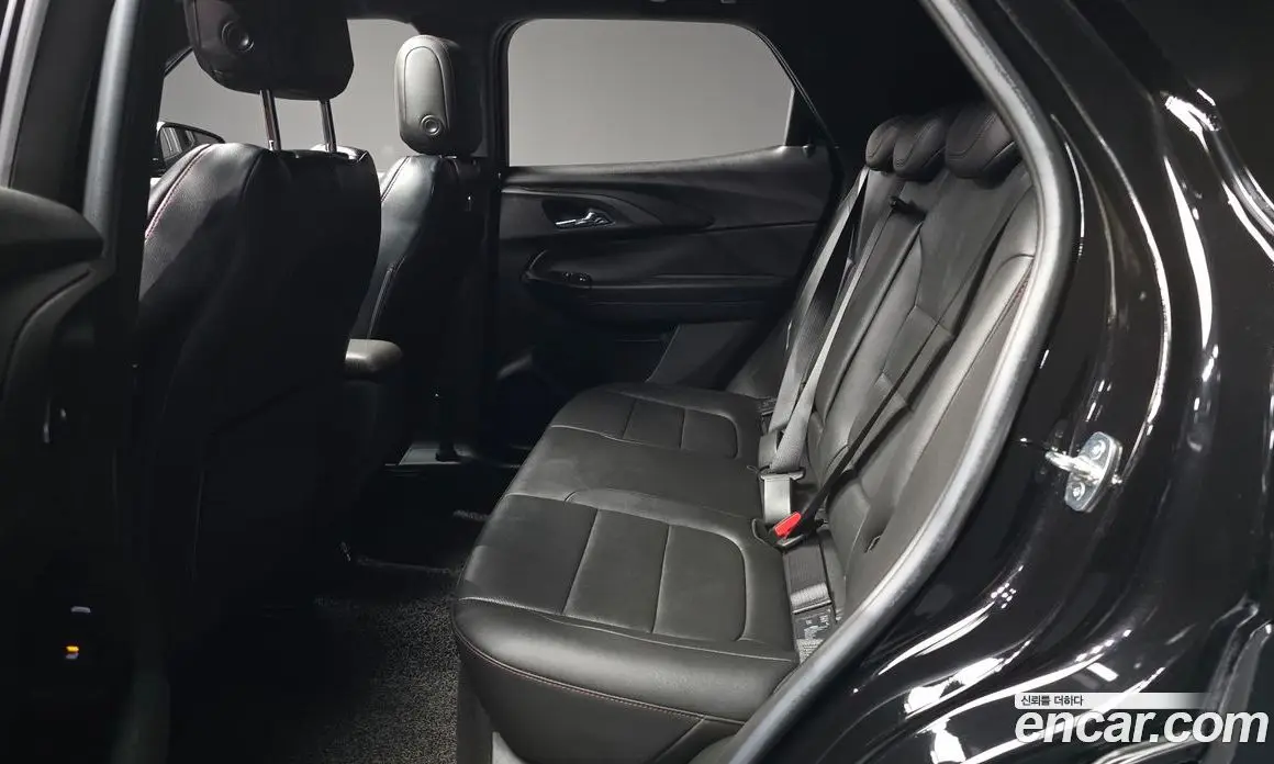 Chevrolet TrailBlazer 2023 1.3 автомат (гидро), фото 17 Chevrolet TrailBlazer 2023 1.3 автомат (гидро), фото 17