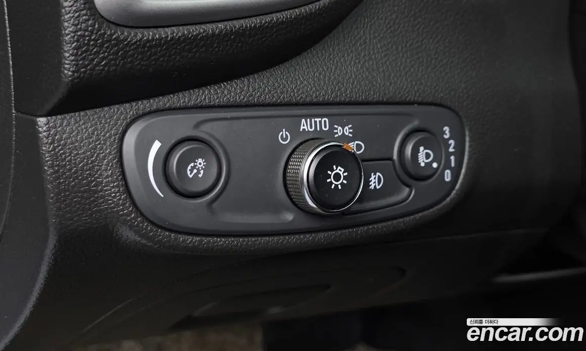Chevrolet Trax 2018 1.4 автомат (гидро), фото 17