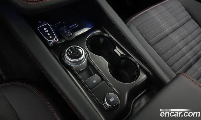 Ford Explorer 2025 2.3 автомат (гидро), миниатюра 12