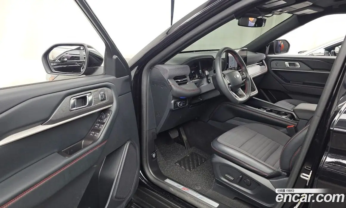 Ford Explorer 2025 2.3 автомат (гидро), фото 13