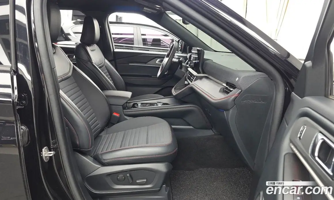 Ford Explorer 2025 2.3 автомат (гидро), фото 17