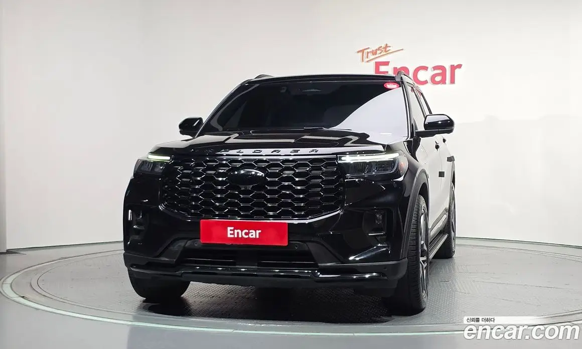 Ford Explorer 2025 2.3 автомат (гидро), фото 3