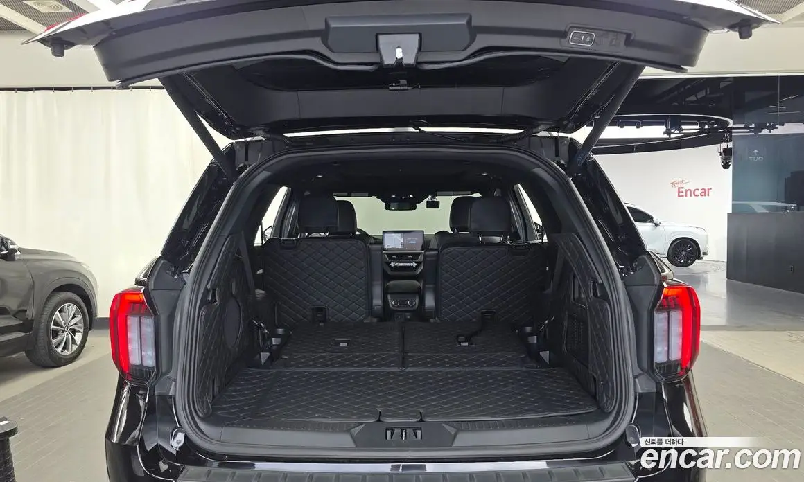 Ford Explorer 2025 2.3 автомат (гидро), фото 26