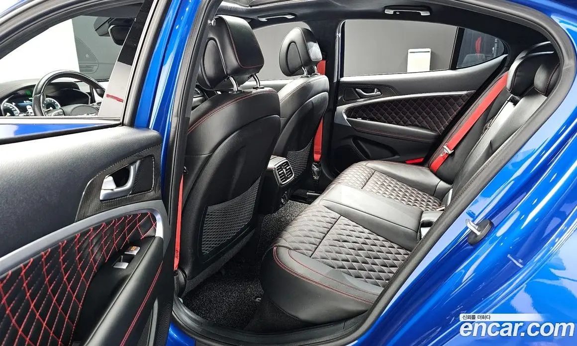 Genesis G70 2021 3.3 автомат (гидро), фото 11 Genesis G70 2021 3.3 автомат (гидро), фото 11