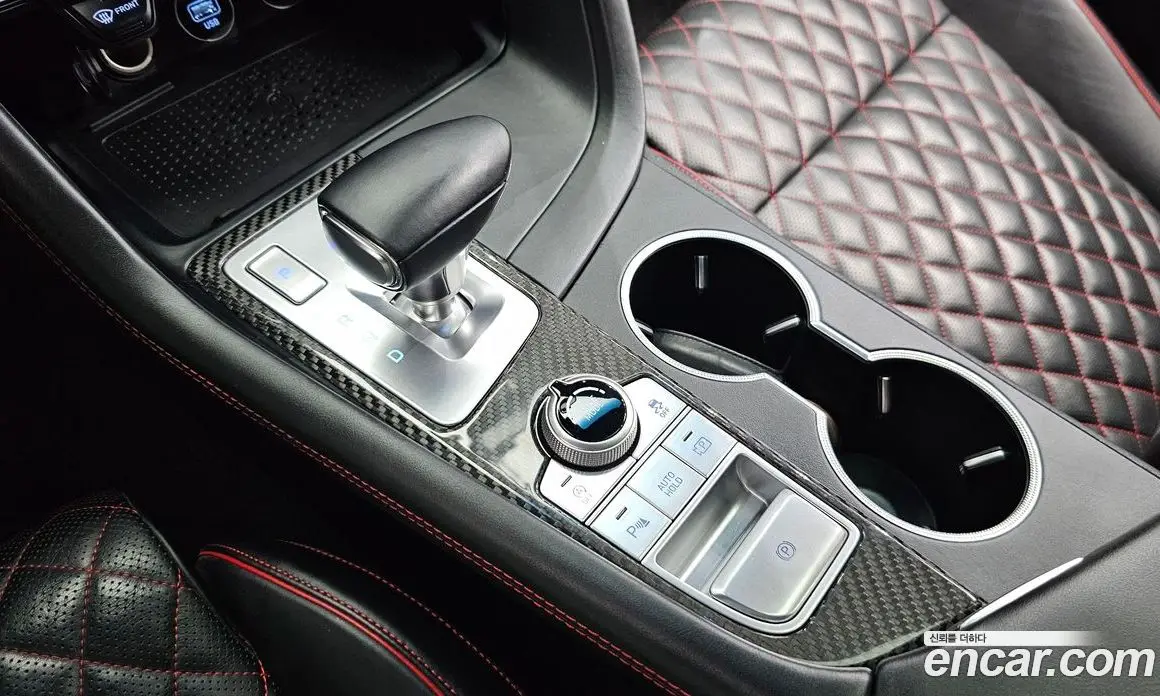 Genesis G70 2021 3.3 автомат (гидро), фото 9 Genesis G70 2021 3.3 автомат (гидро), фото 9