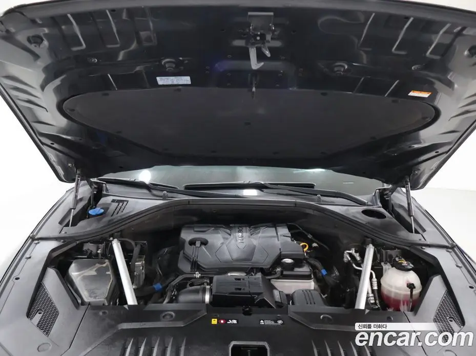 Genesis GV70 2021 2.5 автомат (гидро), фото 17