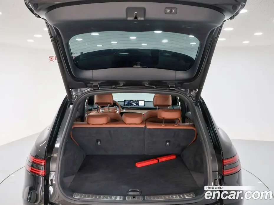 Genesis GV70 2021 2.5 автомат (гидро), фото 18