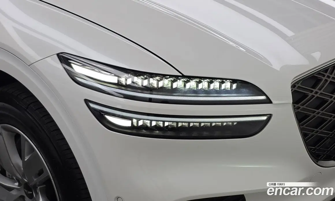 Genesis GV70 2024 2.5 автомат (гидро), фото 8