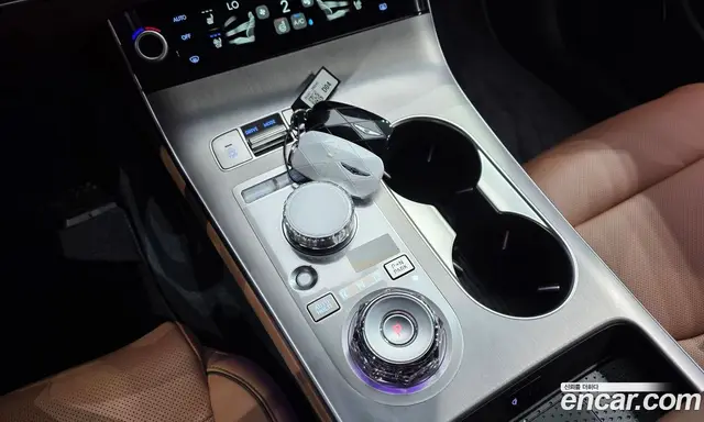 Genesis GV70 2026 2.5 автомат (гидро), миниатюра 12