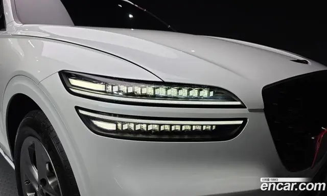 Genesis GV70 2026 2.5 автомат (гидро), миниатюра 8 Genesis GV70 2026 2.5 автомат (гидро), миниатюра 8