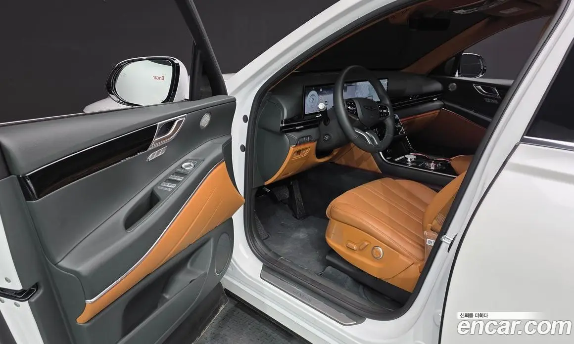 Genesis GV80 2026 2.5 автомат (гидро), фото 13 Genesis GV80 2026 2.5 автомат (гидро), фото 13