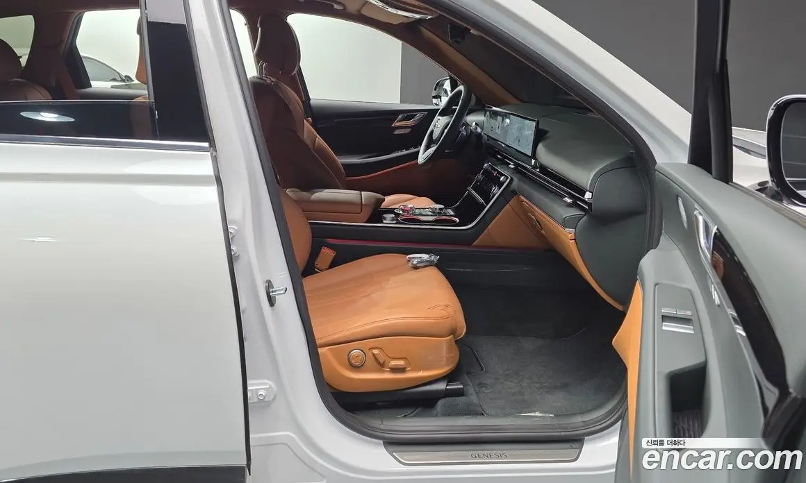 Genesis GV80 2026 2.5 автомат (гидро), фото 16 Genesis GV80 2026 2.5 автомат (гидро), фото 16