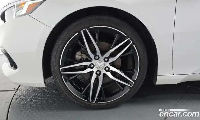 Honda Accord 2021 2.0 автомат (гидро), миниатюра 4