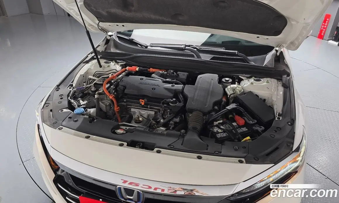 Honda Accord 2021 2.0 автомат (гидро), фото 5