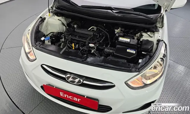 Hyundai Accent 2015 1.4 автомат (гидро), миниатюра 6