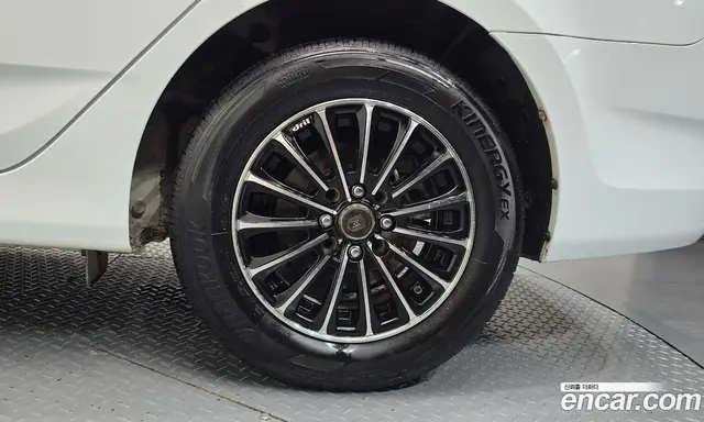 Hyundai Accent 2015 1.4 автомат (гидро), миниатюра 7