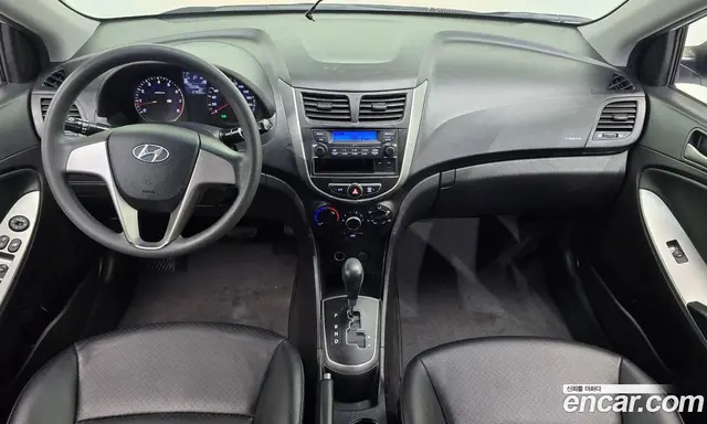 Hyundai Accent 2015 1.4 автомат (гидро), миниатюра 10