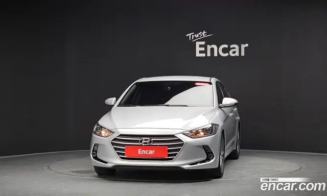 Hyundai Avante 2018 1.6 автомат (гидро), миниатюра 2