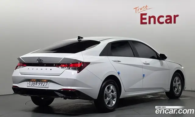 Hyundai Avante 2021 1.6 автомат (гидро), миниатюра 2