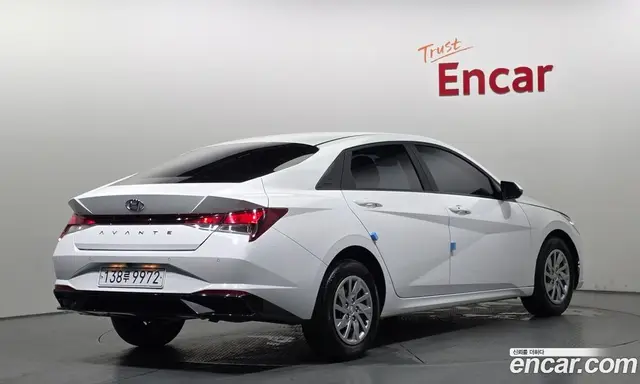 Hyundai Avante 2021 1.6 автомат (гидро), миниатюра 2
