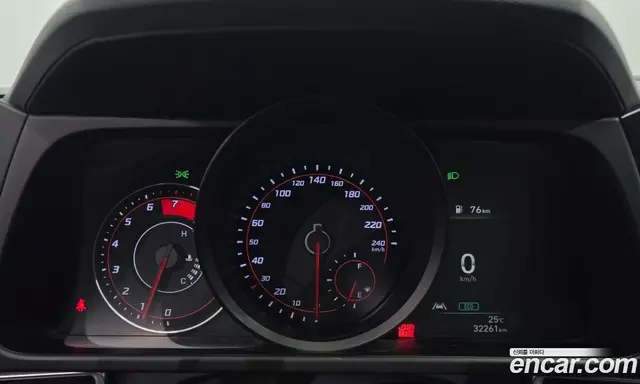 Hyundai Avante 2021 1.6 автомат (гидро), миниатюра 11