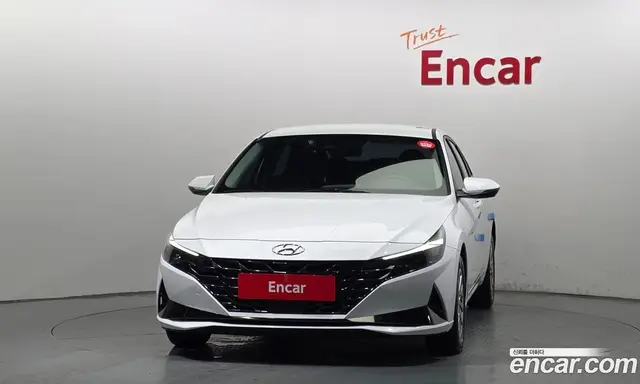 Hyundai Avante 2021 1.6 автомат (гидро), миниатюра 3