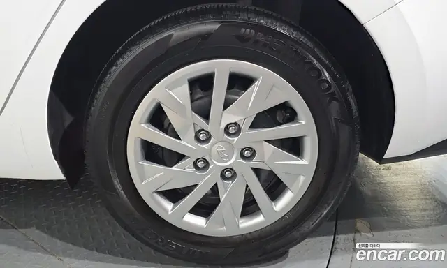 Hyundai Avante 2021 1.6 автомат (гидро), миниатюра 7
