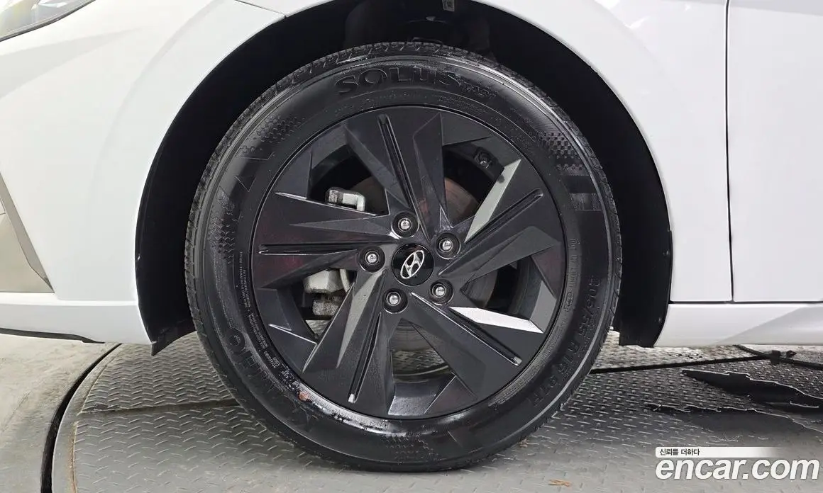 Hyundai Avante 2021 1.6 автомат (гидро), фото 5 Hyundai Avante 2021 1.6 автомат (гидро), фото 5