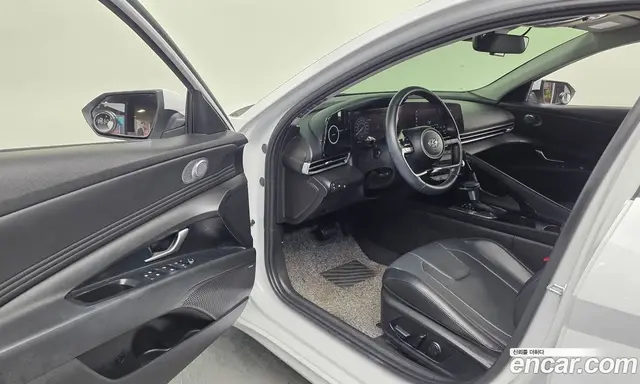 Hyundai Avante 2021 1.6 автомат (гидро), миниатюра 10 Hyundai Avante 2021 1.6 автомат (гидро), миниатюра 10