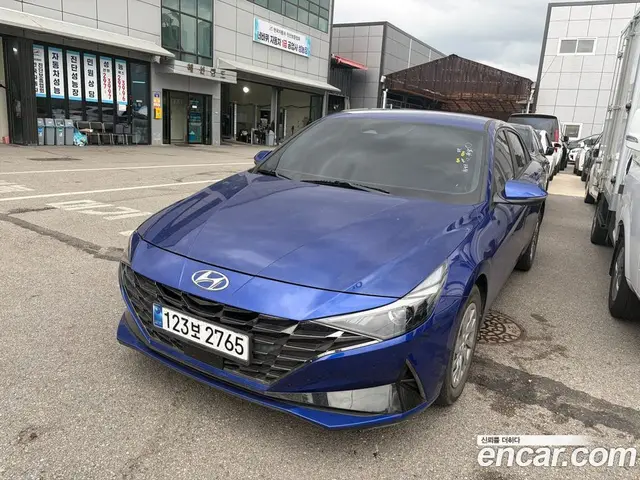 Hyundai Avante 2021 1.6 автомат (гидро), миниатюра 1