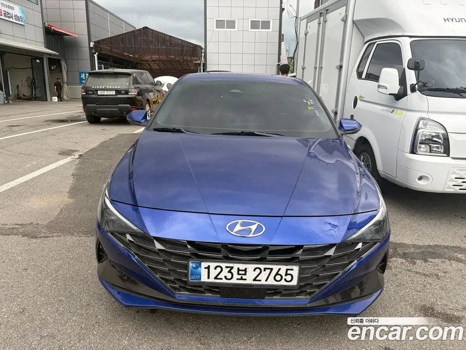 Hyundai Avante 2021 1.6 автомат (гидро), фото 3